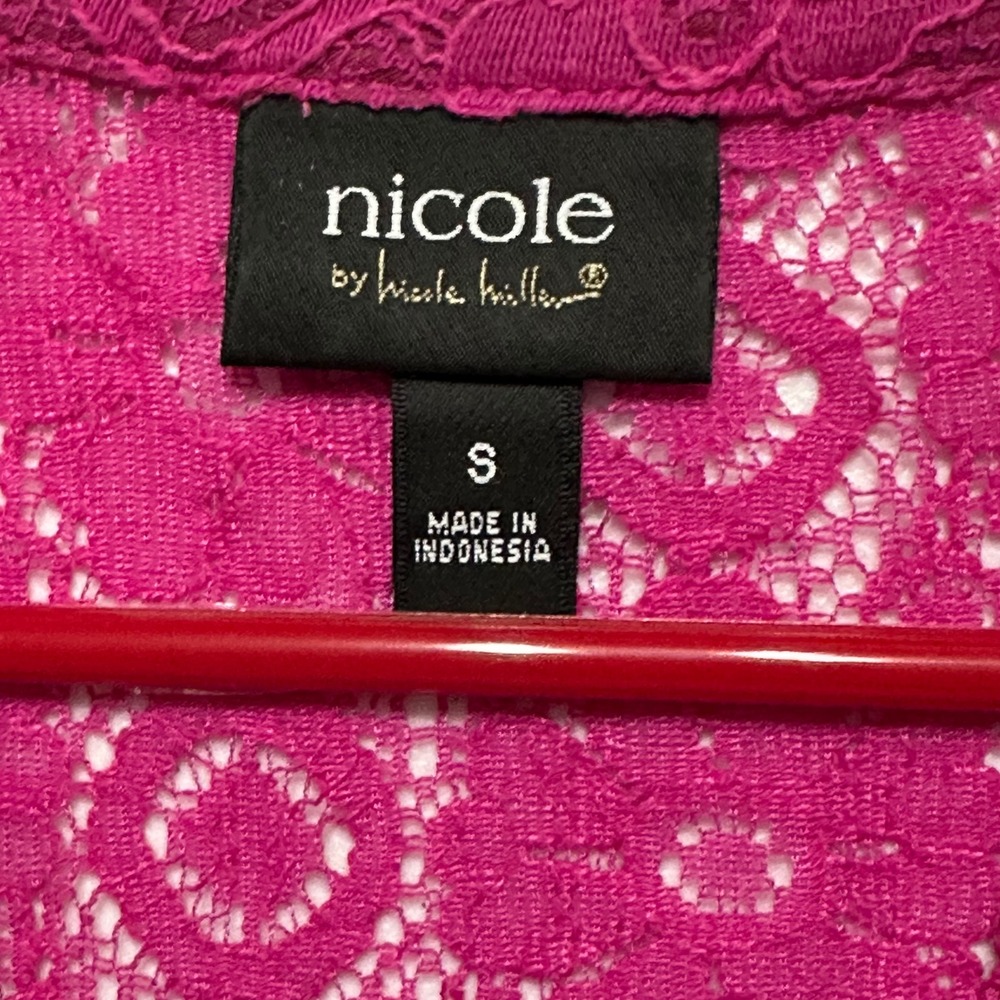 Nicole Miller Hot Pink Floral Top Semi Sheer Lace Blouse V-Neck 3/4 Sleeve S - Picture 3 of 4
